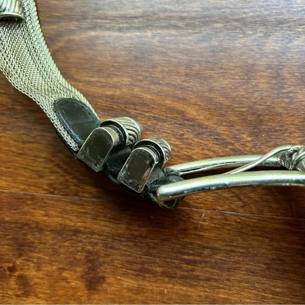 Vintage Silver Mesh Belt with a bit of Black Leather, Super Cool and Unique - Picture 5 of 14